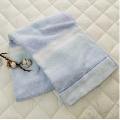 ふるさと納税 和泉市 【シングル】爽やかグラデーション タオルケット(140×190cm)ブルー SNT-9-BL |  | 02