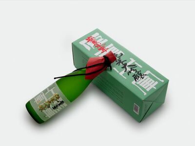 日本酒 純米大吟醸 安東水軍 720ml ×1本 お酒 酒 地酒 純米大吟醸酒 フルーティー フルーティーな日本酒 清酒 アルコール ギフト プレゼント 贈答 男性 女性 送料無料 青森 青森県 鰺ヶ