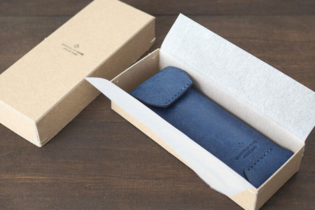 スリムなペンケース　18イエロー(全18色)【学校】勉強 仕事 オフェス デスクワーク 小物入れ 小物 父の日 贈物 プレゼント ギフト 雑貨 埼玉県 加須市 加須 お取り寄せ 送料無料 送料込み 返