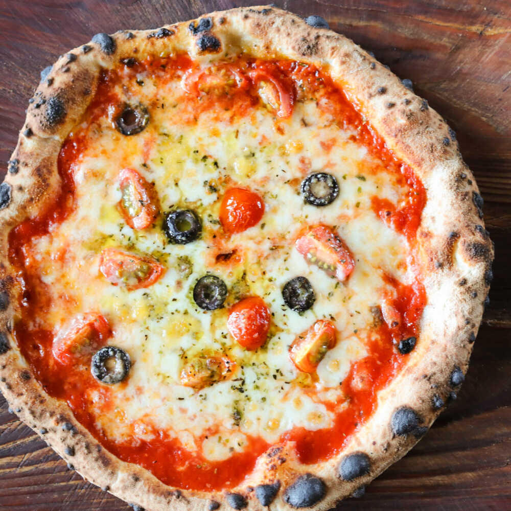 【ふるさと納税】【 ナポリピッツァ専門店が作る 薪窯焼き 冷凍 ピッツァ セット 】 ロマーナ × 3枚 計約960g【堀川ピッツァ】[BHBV005]