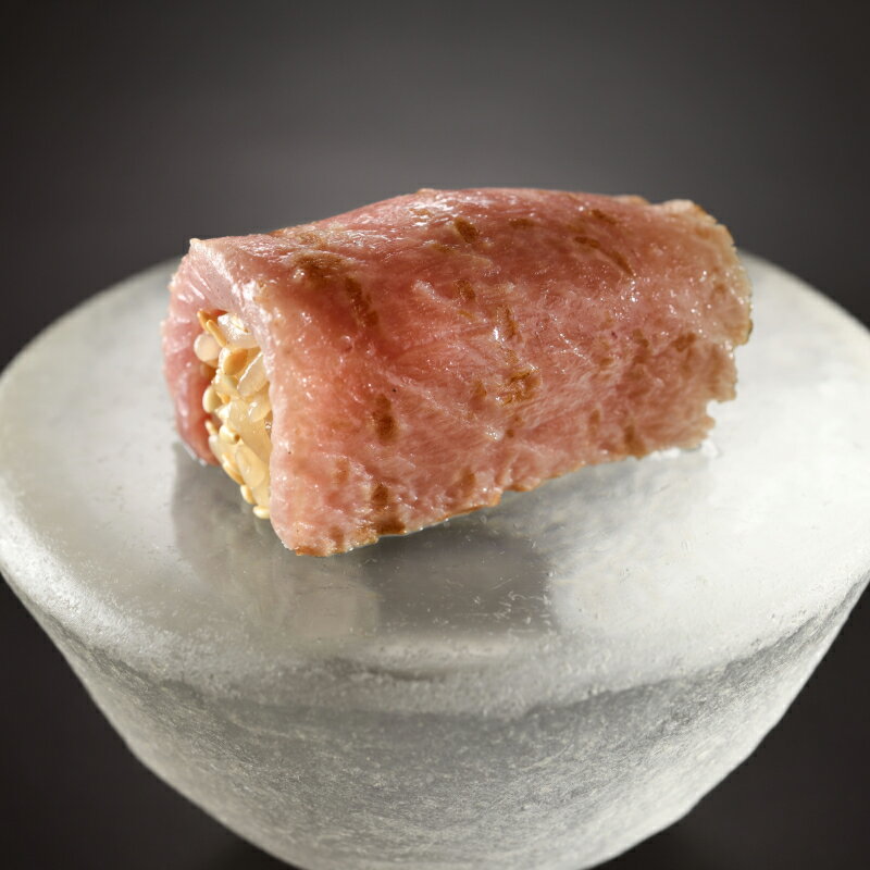 【ふるさと納税】【鮨 日進月歩】《ランチ・ディナー共通》昼夜共通 にぎり堪能コース 1名様分（ぐるなびセレクション） 東京都 渋谷区 チケット お食事券 ランチ ディナー にぎり 握り寿司 寿司 トロ いなり マグロ おまかせ コース 料理 グルメ レストラン送料無料