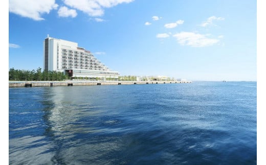
神戸みなと温泉 蓮 ご利用券 10万円分 (10,000円券×10枚)
