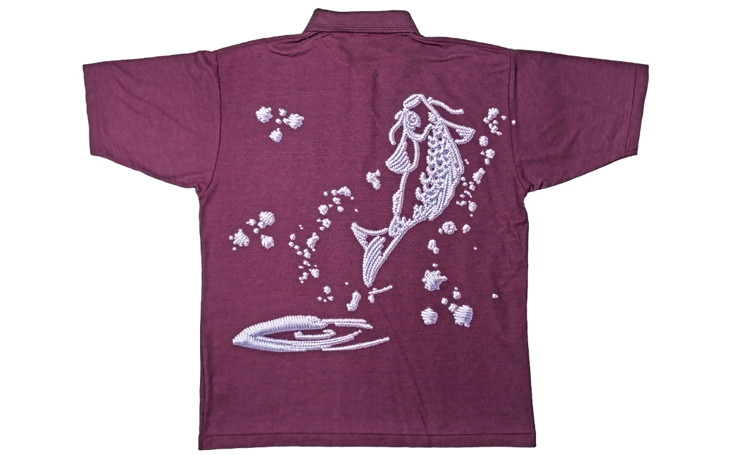 倉敷染　272SD半袖ポロシャツ昇り鯉刺繍調プリント入　エンジ