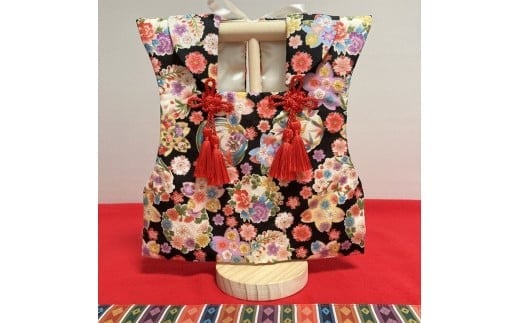 【3.黒色系（桜・牡丹・紅葉）】【選べる8色】ベビーお祝い着(被布)