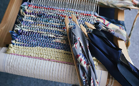 【想い出の布でお作りする世界に１つのomoide bag】裂き織り　A3　トートバッグ　想い出　23099-01