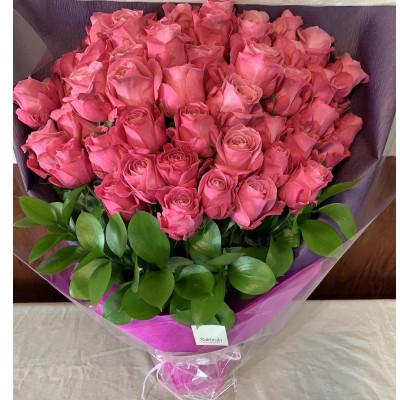 ふるさと納税 小山市 超豪華!感動のバラ　大切な人へ送りたい!喜ばれること間違いなしの花束 |  | 01