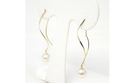 301　アコヤ真珠7.5mmピアス(K18)