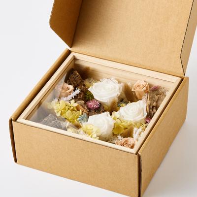 ふるさと納税 日出町 プリザーブドフラワー白 |  | 03