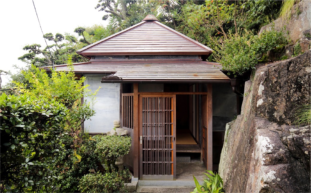 庭園旅館 備後屋 一泊二食付きペア宿泊券