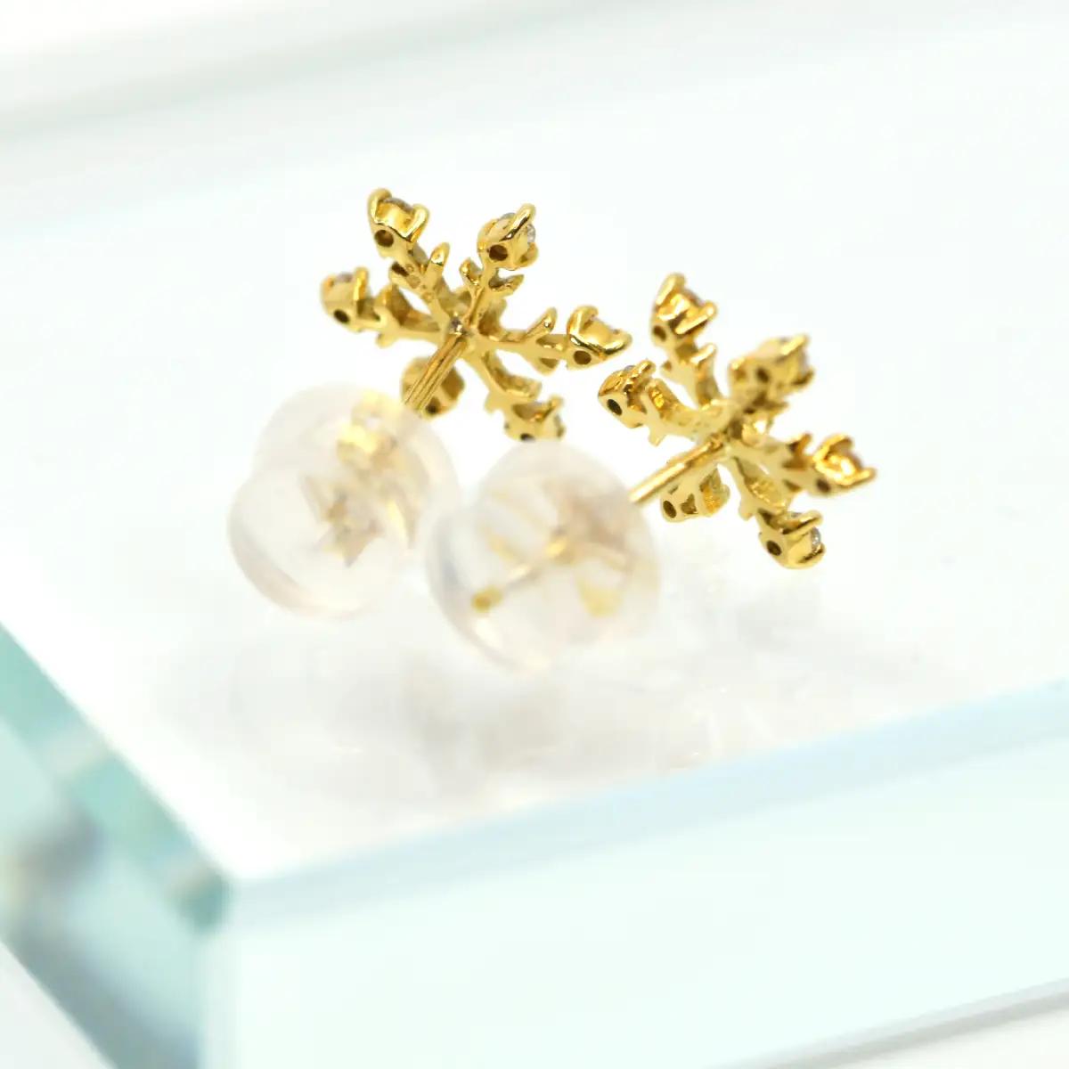 K18ダイヤブリリアントスノーピアス0.1ct　A5061 260-010