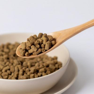 ふるさと納税 羽島市 国産ドッグフード 国産鹿肉使用 セミドライタイプ 700g |  | 01