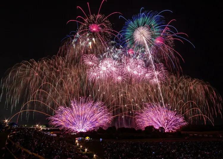 常総きぬ川花火大会 特別観覧席 東岸ペア席（定員2名） ※オンライン決済限定※ 令和8年9月12日(土)開催｜花火大会 観光 旅行 体験 イベント 観覧券 常総 常総市 鬼怒川 きぬ川 茨城