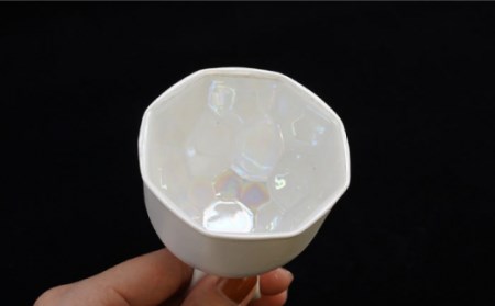 Coogle お猪口 ホワイトクリスタル 1点【224porcelain】[NAU045] 肥前吉田焼 焼き物 やきもの 器 うつわ 皿 さら
