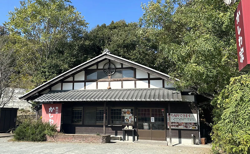 焼き鳥 国産 鶏肉 使用 かしわ家定番 計40本 タレ 3種（ もも せせり 皮 ） セット お店の味をご自宅で! 冷凍食品 おつまみ つまみ 惣菜 おかず 弁当 冷凍配送 兵庫 兵庫県 稲美町