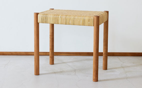 籐編みのスツール チェリー 林蔵 wood furniture | 椅子 いす スツール 家具 インテリア ハンドメイド 手作り 無垢材 木製 リビング キッチン シンプル おしゃれ 埼玉県 狭山市