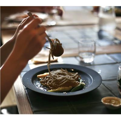 ふるさと納税 南国市 グアバ農園のグルテンフリーパスタ玄米麺　100g×48袋セット |  | 01