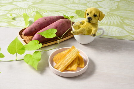 犬のおやつ 国産 干し芋 シロタ 100g×8袋 | 送料無料 無添加 保存料不使用 ドックフード 国産手作り さつまいも 人気 安心 干し芋 少量 個包装 栄養 効能 犬 わんちゃん