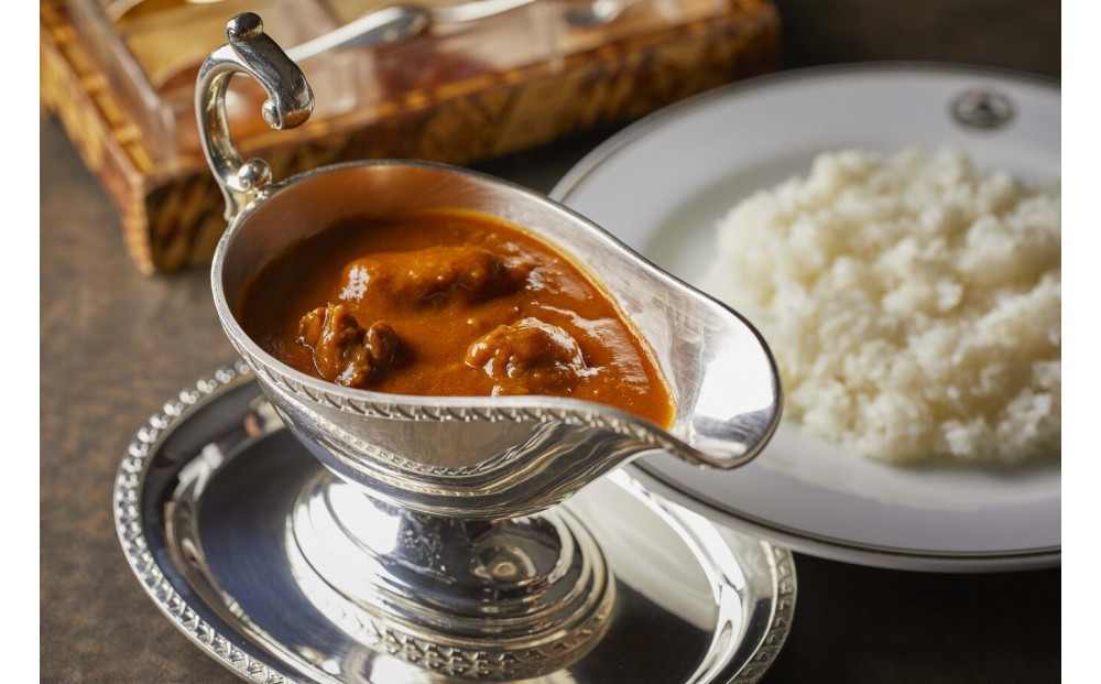 
                  富士屋ホテル【日帰り/ランチ付き２名様分】ビーフカレーと源泉100％温泉付お部屋休憩＋スパ＋天然温泉プール ＜8時間ステイ＞
                