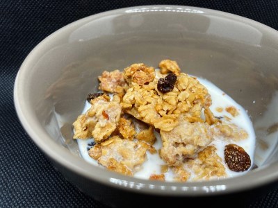 (10011)グラノーラ 4個セット プレーン 米粉 野菜 果物 健康 朝ごはん 詰合せ セット 期間限定 お取り寄せ 長門市 山口県 シリアル 軽食 おやつ 保存料不使用 