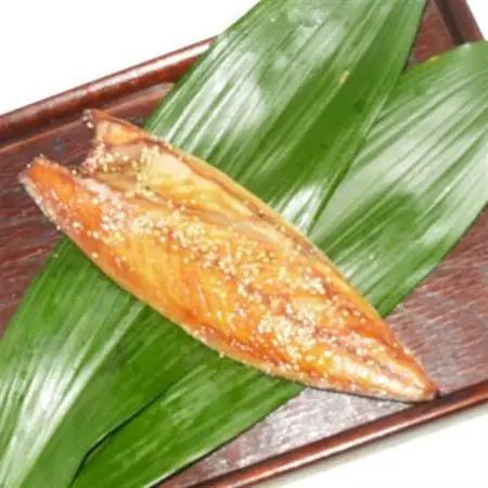 干物セット【さばセットC】さばの塩干し・味醂干し各4枚　伊豆・伊東の干物詰め合わせ_魚介・海産物  干物 _【配送不可地域：離島】【1440777】