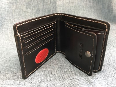 本革フルカービング二つ折りレディース財布 (a70-005)