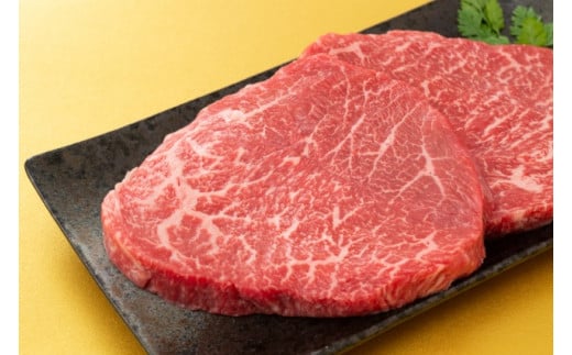 【10月お届け】【近江牛ステーキ用(モモ4枚)】肉 牛肉 ステーキ ブランド牛 三大和牛 和牛 黒毛和牛 国産 バーベキュー 贈り物 ギフト プレゼント 冷凍 滋賀県 竜王