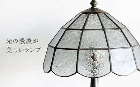 ステンドグラス テーブルランプ 木漏れ日 L フラワー ランプ / Nijiiro Lamp ニジイロランプ [BBAD035]