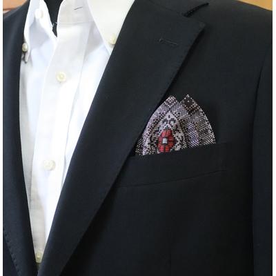 ふるさと納税 奄美市 本場大島紬ポケットチーフ　龍郷柄2(赤)ツーピークスタイプ