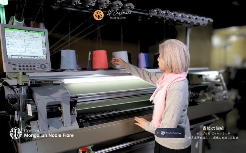 『Noble Fibre』100％カシミヤ・マフラー 桜色【高級 カシミア おしゃれ ファッション 防寒 かしみあ】 G3330