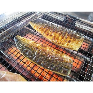 ひもの職人がおススメする「真あじ・さば干物セット」 海の直売所 アルファ【配送不可地域：離島】【1099388】