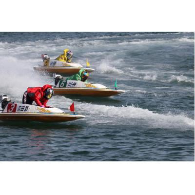 ふるさと納税 湖西市 【ボートレース浜名湖】特別展示台付き「静岡支部選手(川井萌)サイン入りプロペラ」 |  | 03