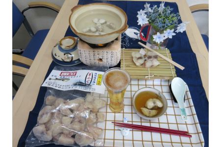 魚介醤油スープ付で食べる鍋セット用の天然ふぐの切り身1.5kg(6人前) 家族用ふぐ鍋セット1.5kg（6人前）鍋の素 鍋セット ご当地グルメ 海鮮 鍋セット 国産 スープ付き 国産 【17】