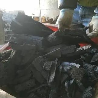 氷見の森からつくった火持ちする木炭（バーベキュー用）6kg 