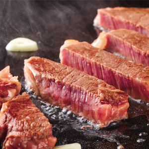 714-1 超希少！A4等級黒毛和牛シャトーブリアン300g KN021-019-02 国産 牛肉 ヒレ肉 高級部位 ステーキ 財宝 ふるさと納税 鹿児島 鹿屋市 おすすめ ランキング プレゼント ギ