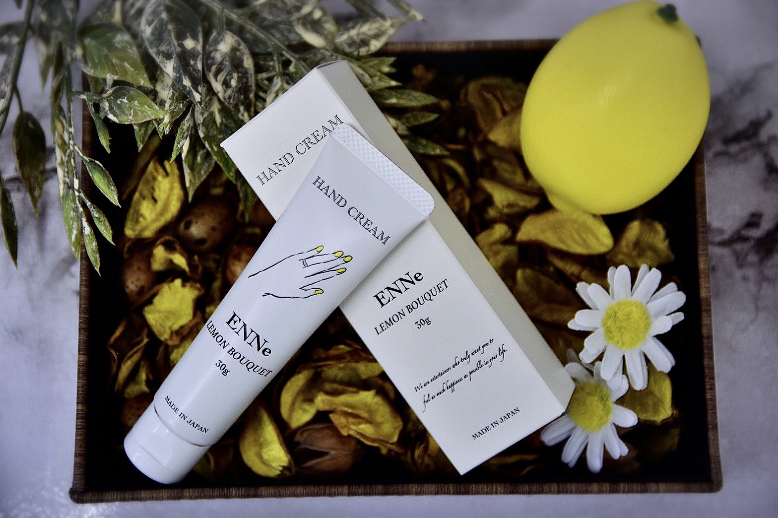 ハンドクリーム ENNe 4本セット WHITE FRAGRANCE ホワイトフレグランス LEMON BOUQUET レモンブーケ FRUITS COCKTAIL フルーツカクテル TEA TIME