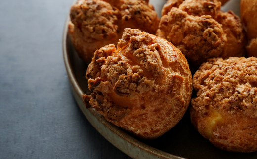 弁天堂 クッキーシュークリーム 8個　　[スイーツ カスタード 冷凍 焼菓子]