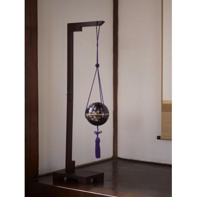 ふるさと納税 富山県 吊香炉『薫珠』(R)桜(青貝螺鈿)本漆・真塗(赤)小(11cm)紫色房・紐 |  | 02