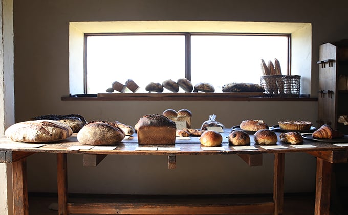 
            二兎のパン 秋・冬[№5933-0136]
          