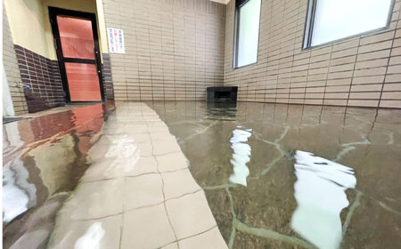 【西日本屈指の冷泉】名水・畑冷泉を独り占め。プライベートサウナ体験チケット 5時間コース（ドライサウナ） 《豊前》【豊前市畑活性化協議会】[VEX002]