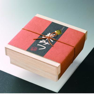 ふるさと納税 広川町 国産　極巣みつ　310g(広川町) |  | 01