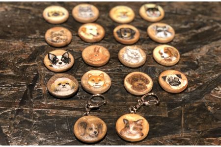  世界で一つ「ペットのオリジナルキーホルダー」ペット ぺっと オリジナル ホルダー 世界で一つ 犬 猫 ウサギ 鳥爬虫類 佐賀県産 楠 くすのき 彫刻 防虫効果  オーダーメイド 佐賀県 鹿島市 かし