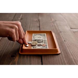 colmレザートレイLサイズ　ブルー　立体成型で作った本革製トレー