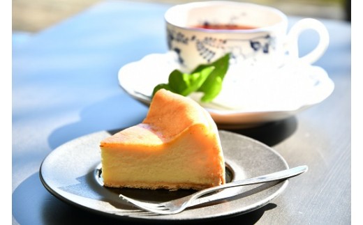 返礼品はケーキのみです