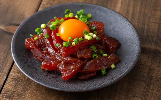  マグロユッケ丼 計200g (100gx2パック) マグロユッケ まぐろ ユッケ 丼 魚 食品 F21E-113