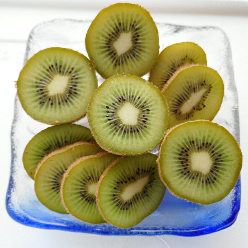 【ふるさと納税】香川産のオリジナル品種キウイフルーツ［香緑］ 果物 詰合せ セット FAH-0132