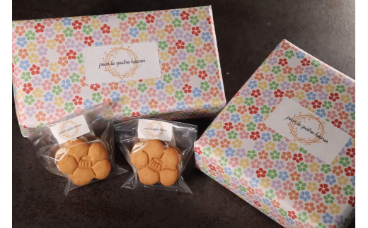 M2 椿レーズンサンド