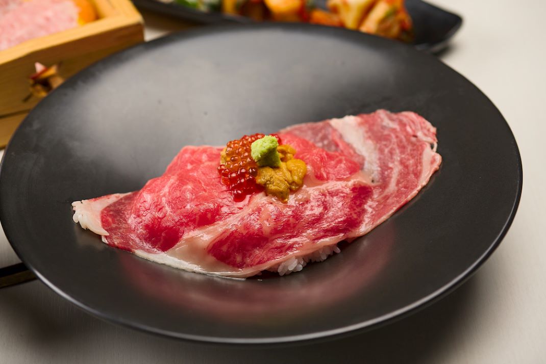 肉フェス3連覇の人気店! 焼肉鈴木せいざえもん別館 お食事券 30,000円分（1,000円分×30枚） / ふるさと納税 食事券 チケット 肉 焼肉 ランチ ディナー 千葉県 山武市 SMAW011