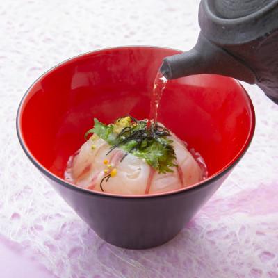 ふるさと納税 岡山市 桃鯛　お刺身セット　半身 |  | 01