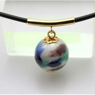 二宮閑山 有田焼磁器玉ペンダント2個セット（しろブルー・るりブルー） おしゃれ アクセサリー 磁器 A12-224