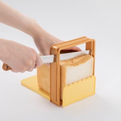 ふるさと納税 関市 ＜均等にパンが切れるガイド付き＞■パン切りナイフ&ガイドセット ◇ 貝印 (DL7029) |  | 01